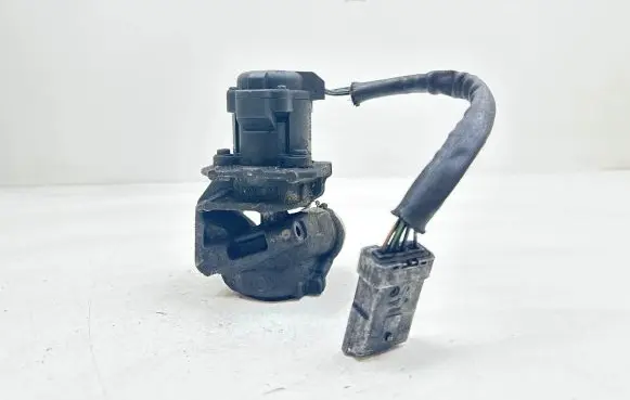 Ford Focus C-MAX EGR valve 9654818180 51804810 215989528