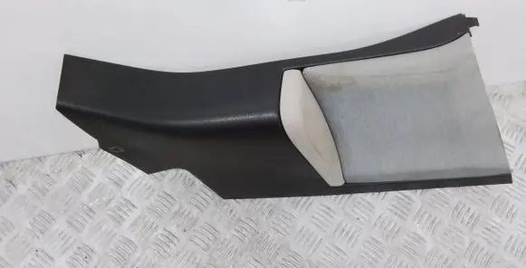 BMW i3 (C) pillar trim 7272428