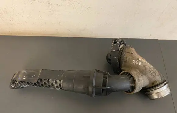 Volvo V60 Turbo air intake inlet pipe/hose 31431981 043284 59001030125