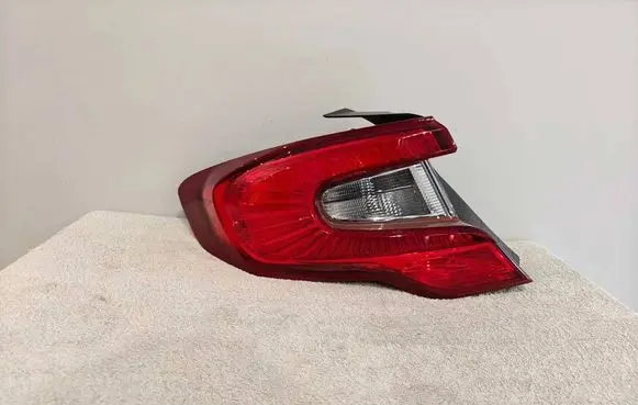 Rear/tail lights