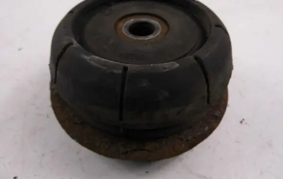 Opel Vectra A Front coil spring rubber mount 