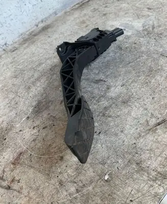 Seat Leon (5F) Accelerator throttle pedal 5q2723503