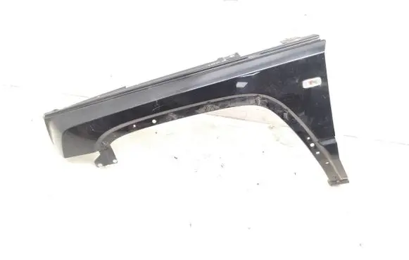 Jeep Commander Fender