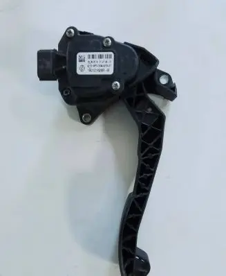 Renault Master III Accelerator throttle pedal 180101626R 6PV00997801