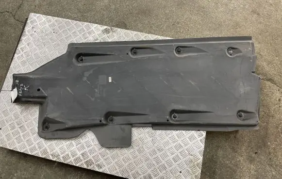 Skoda Fabia Mk3 (NJ) Side bottom protection 6R0825201B