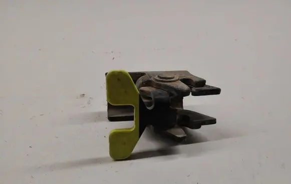 Citroen Berlingo Loading door check strap stopper 