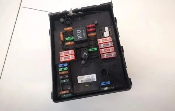 Skoda Octavia Mk2 (1Z) Fuse box set 1k0937125