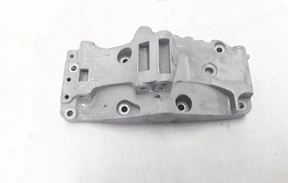 BMW 5 F10 F11 Generator/alternator bracket 7619250