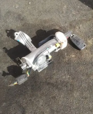 Opel Antara Ignition lock