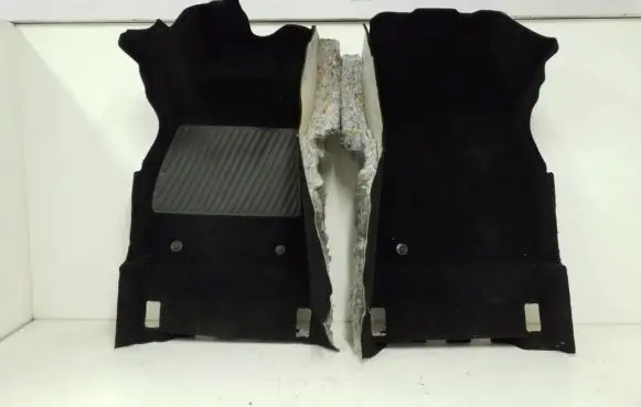 Opel Insignia A Front floor carpet liner 13318674