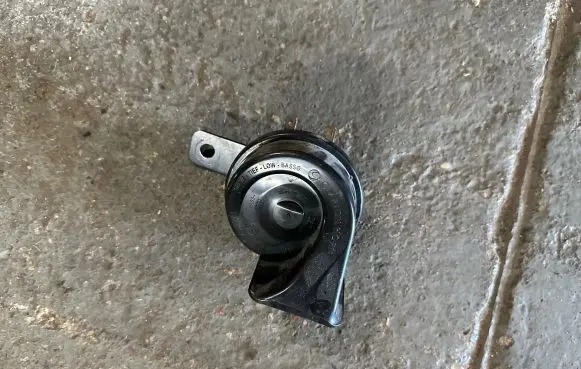Nissan Juke II F16 Horn signal 256206PA0A