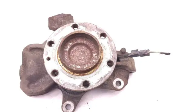 Mercedes-Benz Sprinter W906 Front wheel hub A906332 A9065403917004
