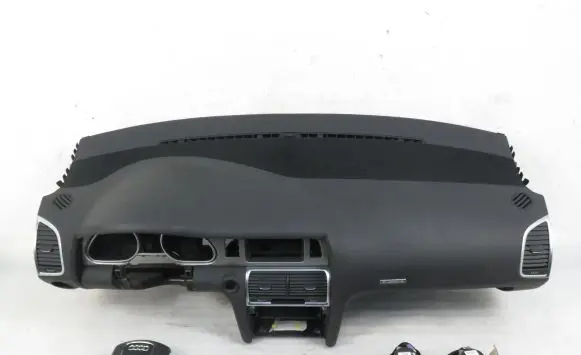 Audi Q7 4L Dashboard