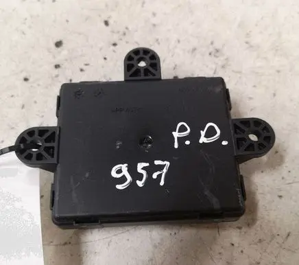Volvo V40 Door control unit/module 31343042