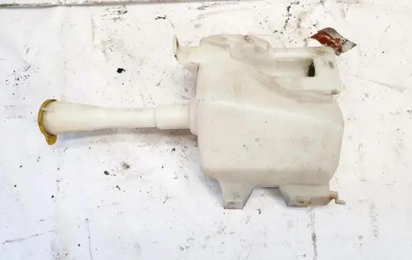 Nissan Almera Windshield washer fluid reservoir/tank e11000176