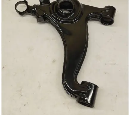 Mercedes-Benz E W124 Front control arm 1243303007 1243303807 1243301807