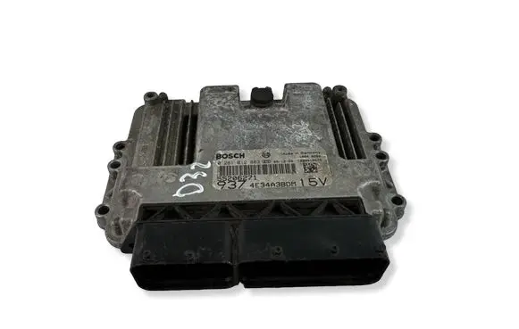 Alfa Romeo GT Engine control unit/module 55206271 0281012883 4E34A3BDM