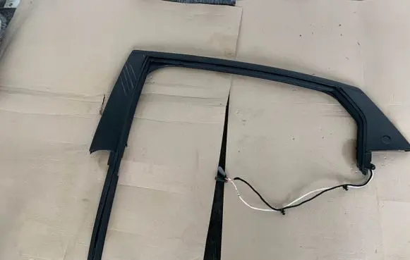 Ford Mustang V Trim molding 