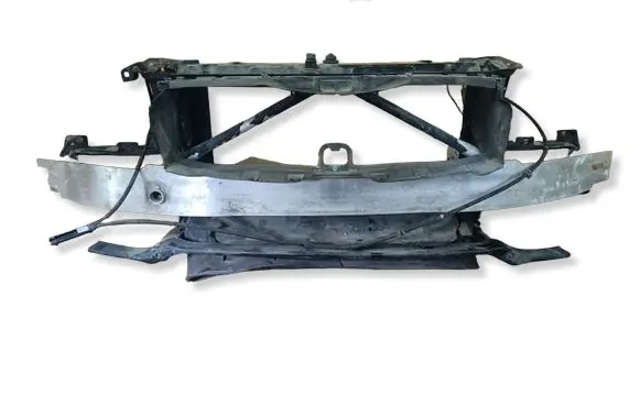 BMW 4 F32 F33 Radiator support slam panel 7600537 7290610