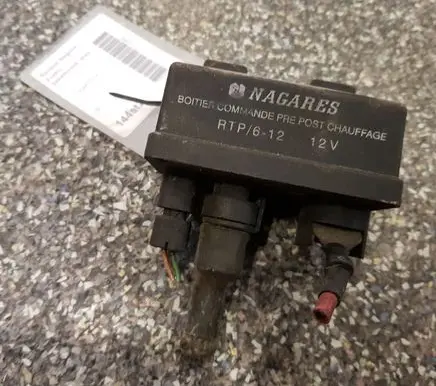 Renault Megane I Glow plug pre-heat relay