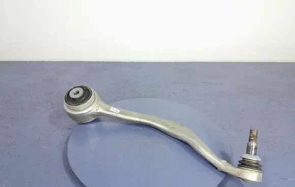 BMW X5 E53 Front control arm 6893550