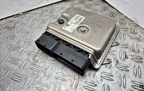 Fiat Fiorino Engine control unit/module 55261311