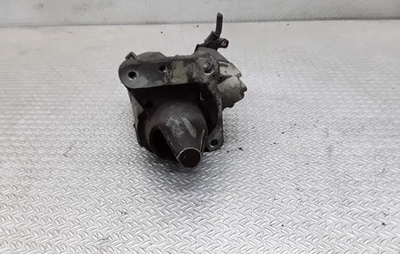 Peugeot 206 Starter motor 9645100680 D7G3