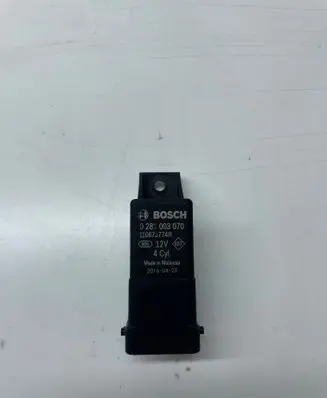 Renault Kadjar Glow plug pre-heat relay 110673774R