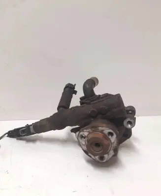 Volkswagen Golf IV Power steering pump 1J0422154