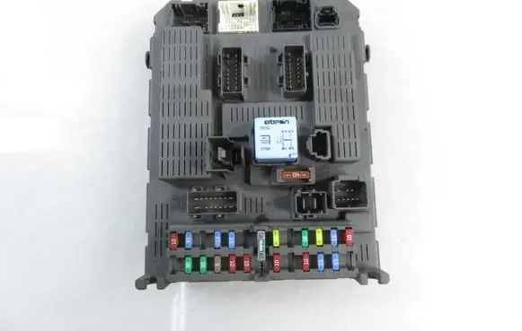 Peugeot 807 Central body control module 1499703080