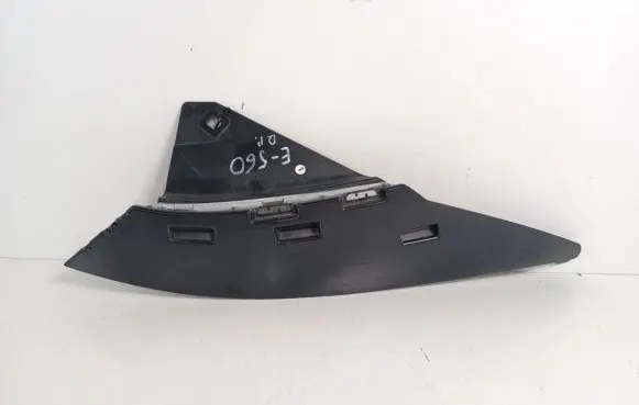 Mercedes-Benz CLA C118 X118 Front bumper mounting bracket A1188855000