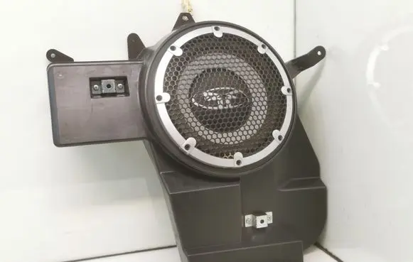 Mitsubishi ASX Subwoofer speaker 8720A136