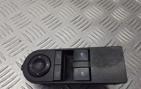 Opel Astra H Front door window switch trim 13228706
