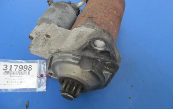 Volkswagen Golf III Starter motor
