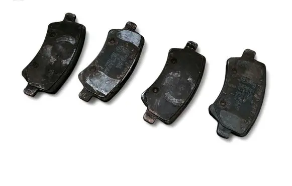 Volvo XC60 Brake pads (rear) 90R01119
