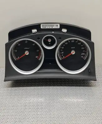 Opel Zafira B Speedometer (instrument cluster) SW7655 13308989