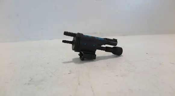 Mercedes-Benz B W246 W242 Turbo solenoid valve 0025407097