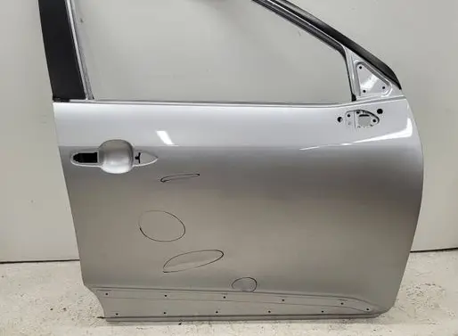 Toyota Yaris Cross Front door 