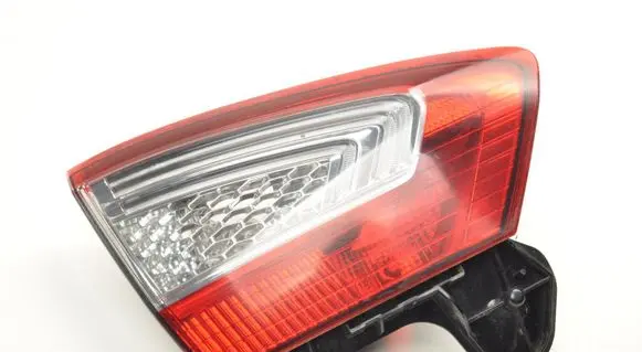 Ford Mondeo MK IV Tailgate rear/tail lights BS7113A603AE