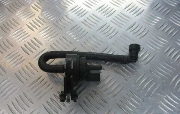 Seat Ibiza III (6L) Breather valve 6Q0133366F