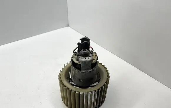 Audi A6 S6 C5 4B Heater fan/blower 0130111162