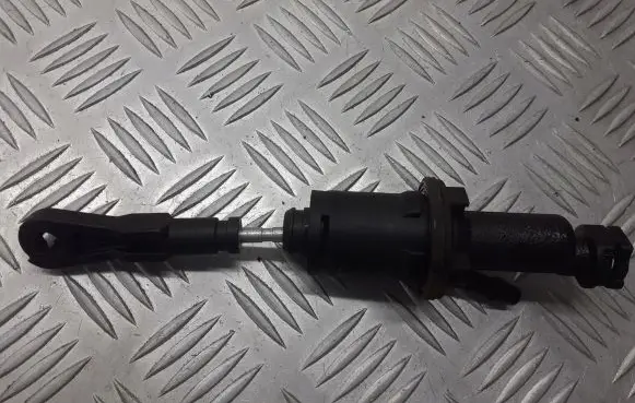 Citroen C5 Clutch slave cylinder 
