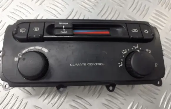 Dodge Caravan Interior fan control switch 05134626AA