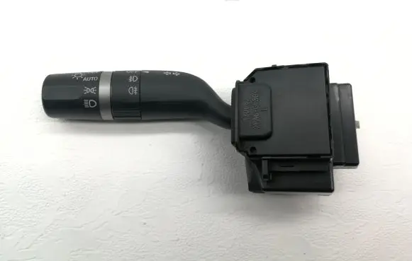 Mazda 3 II Indicator stalk 17D682