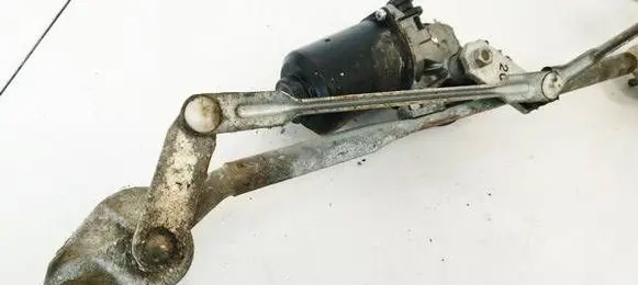 Toyota Avensis T250 Front wiper linkage and motor 