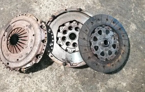 Volkswagen PASSAT B7 Clutch set kit 3082001932