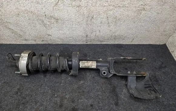 Porsche Cayenne (92A) Front shock absorber with coil spring 7P5413032R