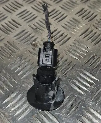 Audi A3 S3 8P Rear parking sensor holder (PDC) 1J0973703