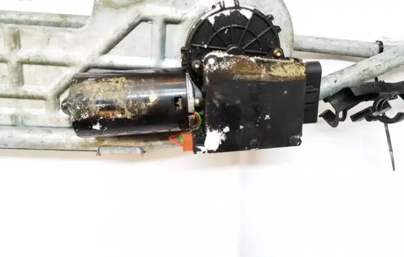 Ford Galaxy Wiper motor 0390241441