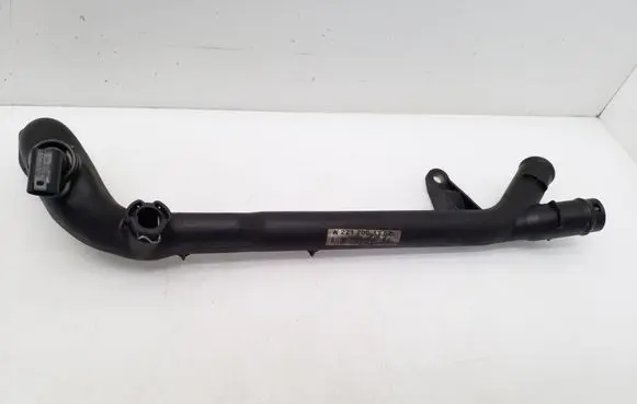 Mercedes-Benz E W211 Engine coolant pipe/hose A2712001152